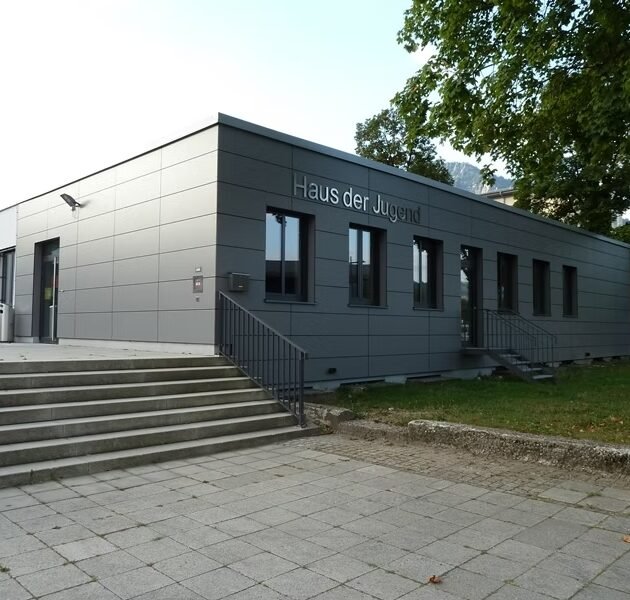 30b22b_21c5d0645b534e70ac3e610488abdfe5_mv2-_1_