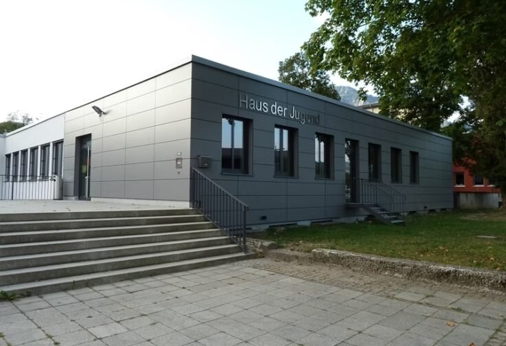 30b22b_21c5d0645b534e70ac3e610488abdfe5_mv2-_1_