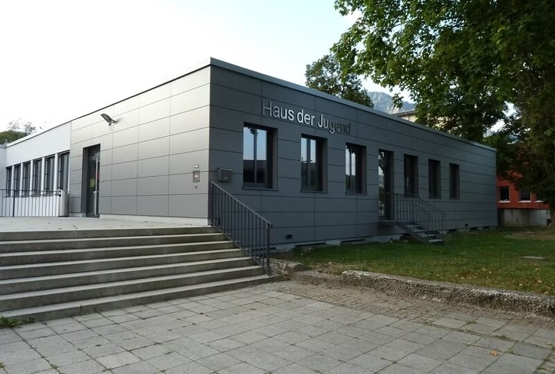 30b22b_21c5d0645b534e70ac3e610488abdfe5_mv2-_1_